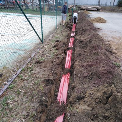 Zemní práce pro novou elektrickou přípojku, el. př č.4